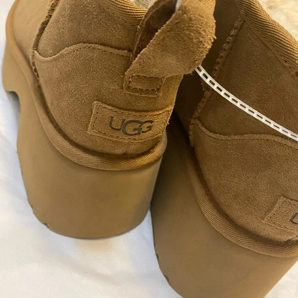 UGG Classic Ultra Mini New Heights Platform Boots - Picture 10 of 12